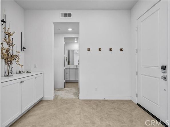 143 Baluster, Irvine CA 92618