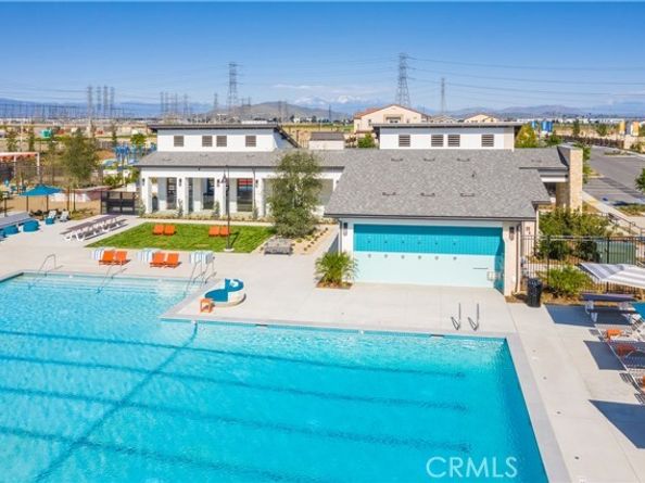 4163 S. Winwood Paseo, Ontario CA 91761