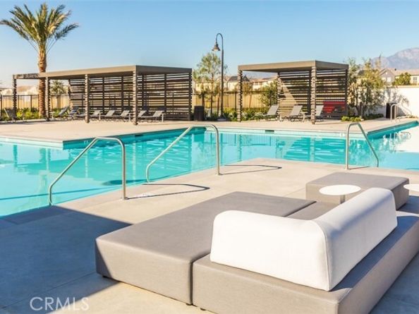 4163 S. Winwood Paseo, Ontario CA 91761