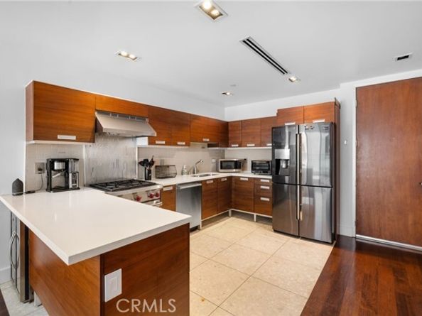 6735 Yucca St 404, Hollywood (los Angeles) CA 90028