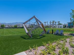 220 Holliston, Lake Forest (el Toro) CA 92630