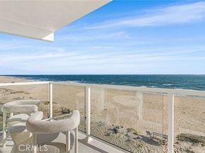 105 Surfside Avenue, Surfside (seal Beach) CA 90743