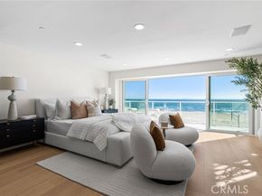 105 Surfside Avenue, Surfside (seal Beach) CA 90743