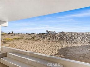 105 Surfside Avenue, Surfside (seal Beach) CA 90743