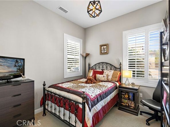 42 Castellana, Lake Forest (el Toro) CA 92630