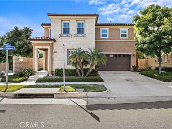 42 Castellana, Lake Forest (el Toro) CA 92630