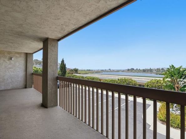 2475 Jefferson 103, Carlsbad CA 92008