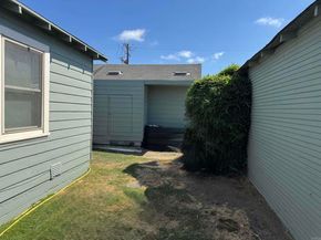 10407 Pontiac Street, Oakland CA 94603
