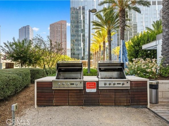 877 Francisco Street 2503, Los Angeles CA 90017