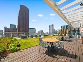 877 Francisco Street 2503, Los Angeles CA 90017