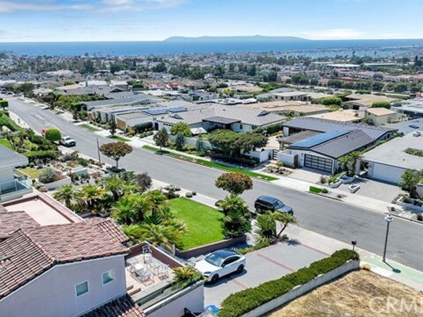 1106 Goldenrod Avenue, Corona Del Mar (newport Beach) CA 92625