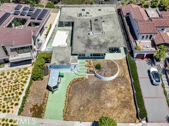 1106 Goldenrod Avenue, Corona Del Mar (newport Beach) CA 92625
