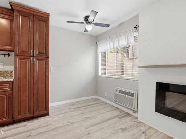 28947 E Thousand Oaks 121, Agoura Hills CA 91301