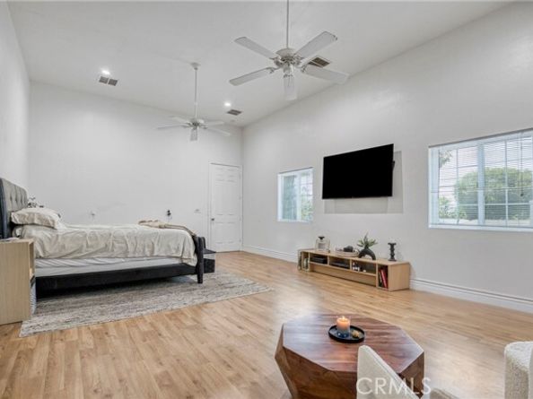 8140 Quartz Avenue, Winnetka (los Angeles) CA 91306