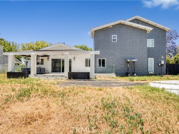 8140 Quartz Avenue, Winnetka (los Angeles) CA 91306