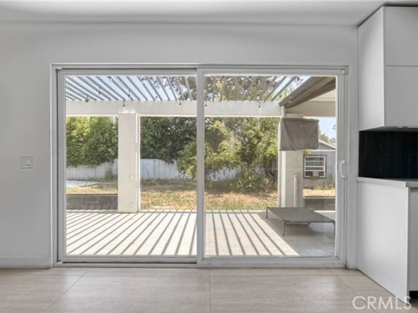 8140 Quartz Avenue, Winnetka (los Angeles) CA 91306
