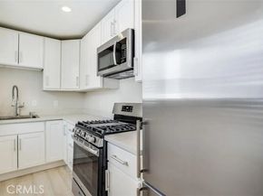 1124 Douglas, Burlingame CA 94010