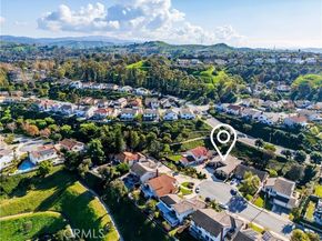 6430 E Oakview Lane, Anaheim CA 92807