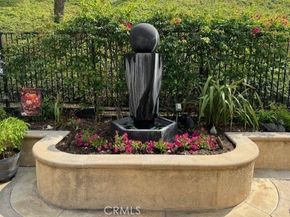 6430 E Oakview Lane, Anaheim CA 92807