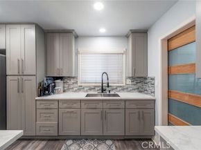 19112 Hillford, Carson CA 90746