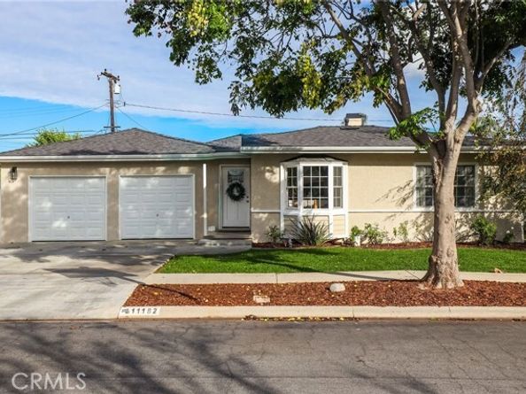 11182 Essex, Los Alamitos CA 90720