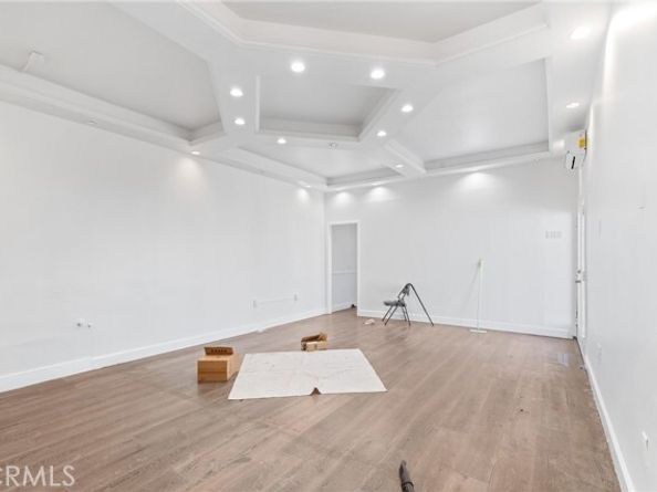 11170 Burbank Boulevard, North Hollywood (los Angeles) CA 91601