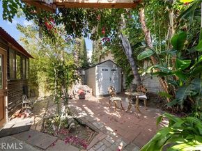 11170 Burbank Boulevard, North Hollywood (los Angeles) CA 91601