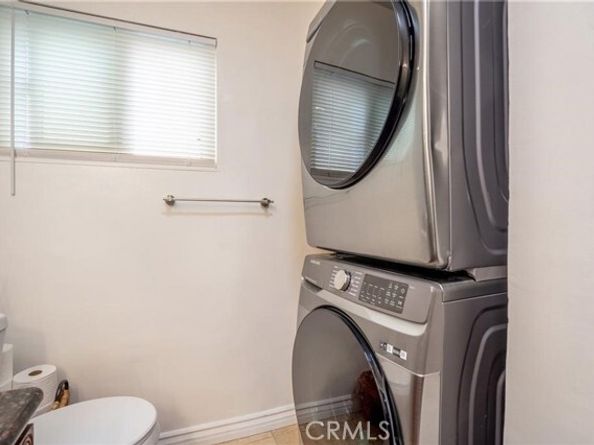 446 S St Andrews Place 2, Los Angeles CA 90020