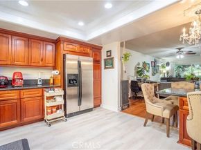 446 S St Andrews Place 2, Los Angeles CA 90020