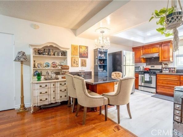 446 S St Andrews Place 2, Los Angeles CA 90020