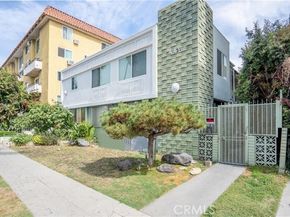 446 S St Andrews Place 2, Los Angeles CA 90020