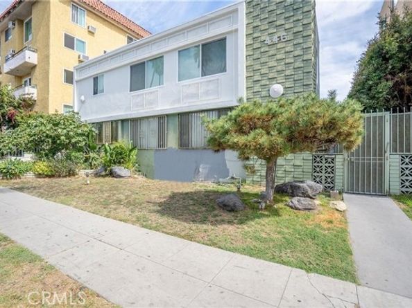446 S St Andrews Place 2, Los Angeles CA 90020