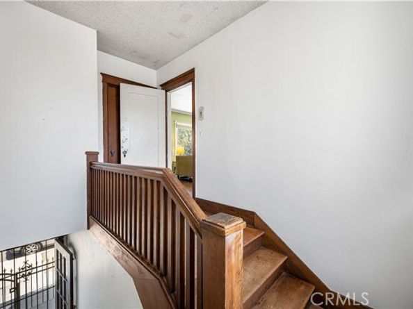 218 W 9th Street, Long Beach CA 90813