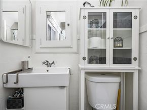 218 W 9th Street, Long Beach CA 90813