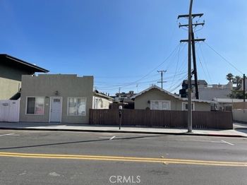 216 Walnut Avenue