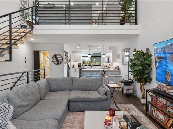 11324 W Raitt Lane, North Hollywood (los Angeles) CA 91606