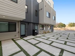 11324 W Raitt Lane, North Hollywood (los Angeles) CA 91606