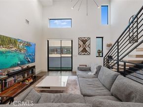 11324 W Raitt Lane, North Hollywood (los Angeles) CA 91606