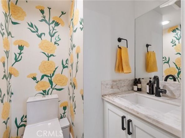 11324 W Raitt Lane, North Hollywood (los Angeles) CA 91606