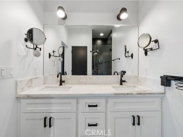 11324 W Raitt Lane, North Hollywood (los Angeles) CA 91606