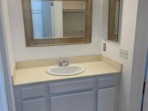 4040 Porte La Paz 75, San Diego CA 92122