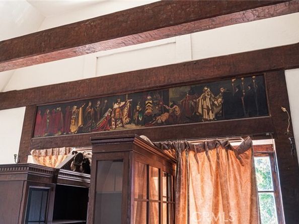 2000 N New Hampshire, Los Angeles CA 90027