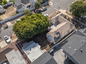 2000 N New Hampshire, Los Angeles CA 90027