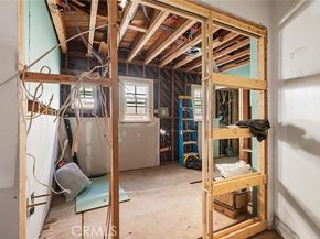 2000 N New Hampshire, Los Angeles CA 90027