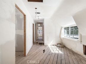 2000 N New Hampshire, Los Angeles CA 90027