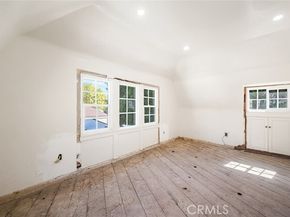 2000 N New Hampshire, Los Angeles CA 90027