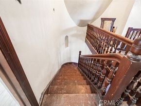 2000 N New Hampshire, Los Angeles CA 90027