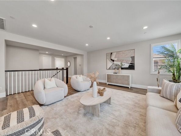 61 Windwalker Way, Tustin CA 92782