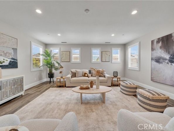 61 Windwalker Way, Tustin CA 92782