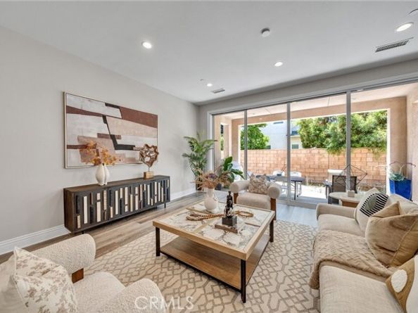 61 Windwalker Way, Tustin CA 92782